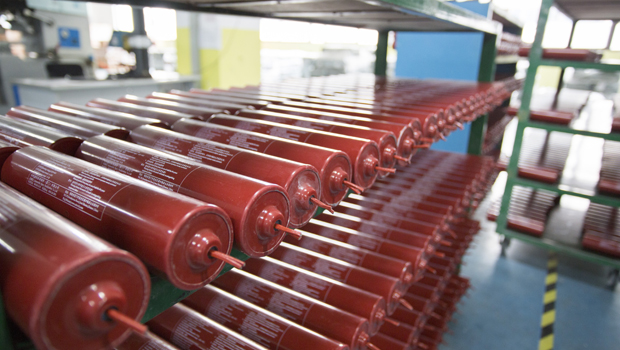 The Company successfully signed the first bidding project for equipment materials of State Grid Fujian Power Co., Ltd. in 2015